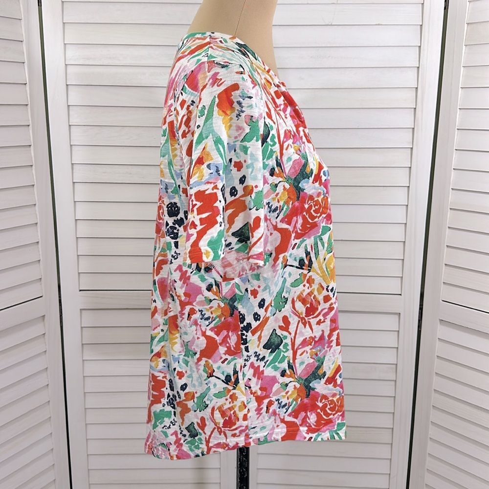 Chico's Abstract Notch Neck Tee Size 2 (12) LIKE NEW - Picture 6 of 14